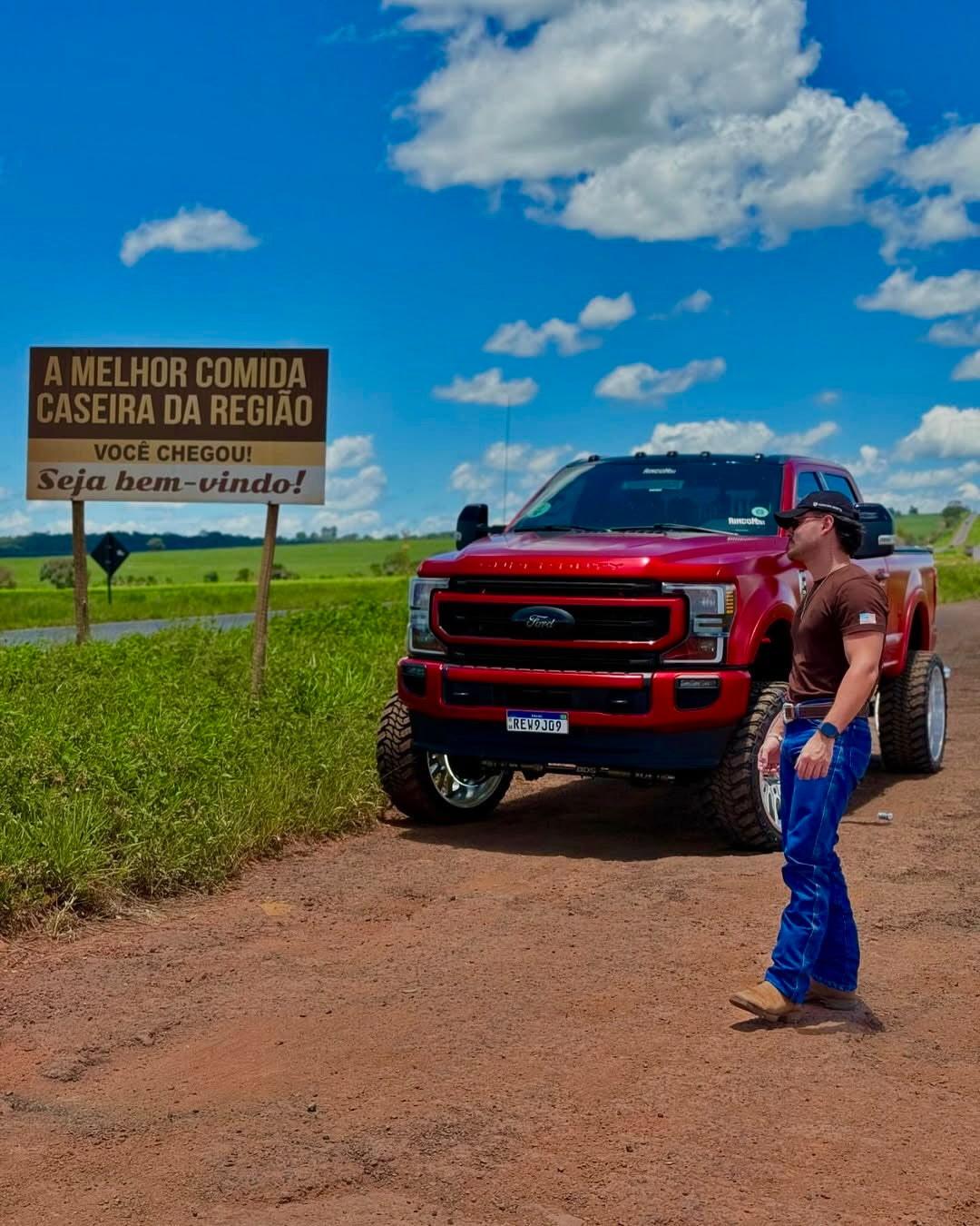 Camiseta Básica Westew em Algodão Cotton – Marrom